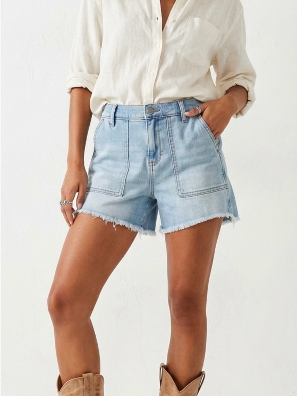 Aerie High Waisted Patch Pocket Denim Shorts XS Light Wash Distressed Raw Hem